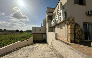 Exceptional Bargain , Three  Two-Bed Apartments, Restaurant, Basement & Development Plot for sale