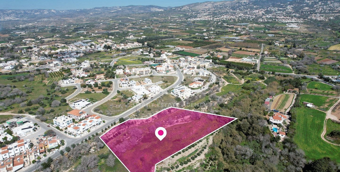 Residential / Agricultural field in Kissonerga, Paphos