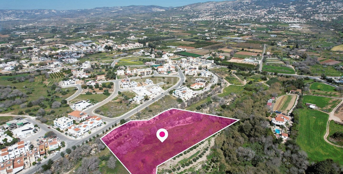 Residential / Agricultural field in Kissonerga, Paphos for sale