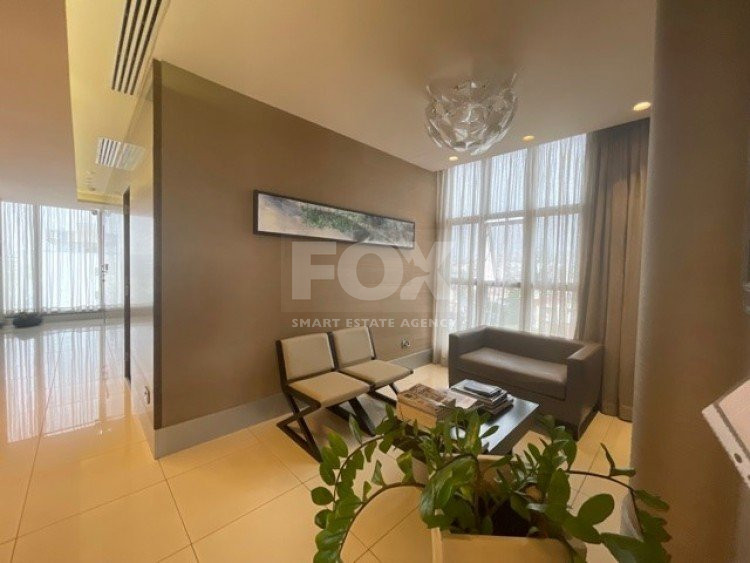 LUXURY BUILDING FOR SALE ON SPYROU KYPRIANOU AVENUE-MESA GEITONIA