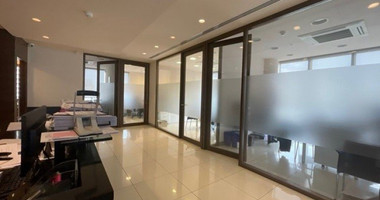 LUXURY BUILDING FOR SALE ON SPYROU KYPRIANOU AVENUE-MESA GEITONIA