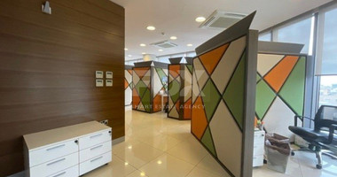 LUXURY BUILDING FOR SALE ON SPYROU KYPRIANOU AVENUE-MESA GEITONIA