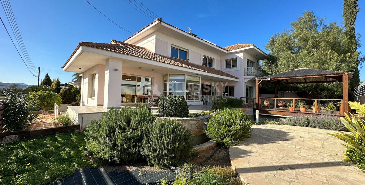 FIVE BEDROOM DETACHED HOUSE FOR SALE IN AGIA FYLA