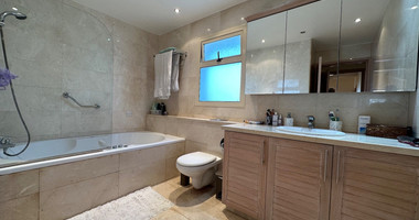 FIVE BEDROOM DETACHED HOUSE FOR SALE IN AGIA FYLA