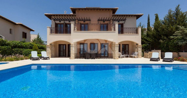 Four bed magnificent villa In Aphrodite Hills Paphos Cyprus