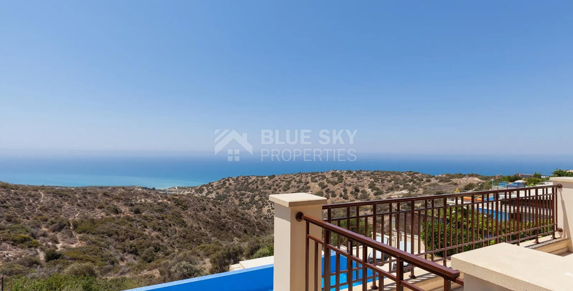 Luxury  four Bedroom Villa with Panoramic Mediterranean Views at Aphrodite Hills for sale