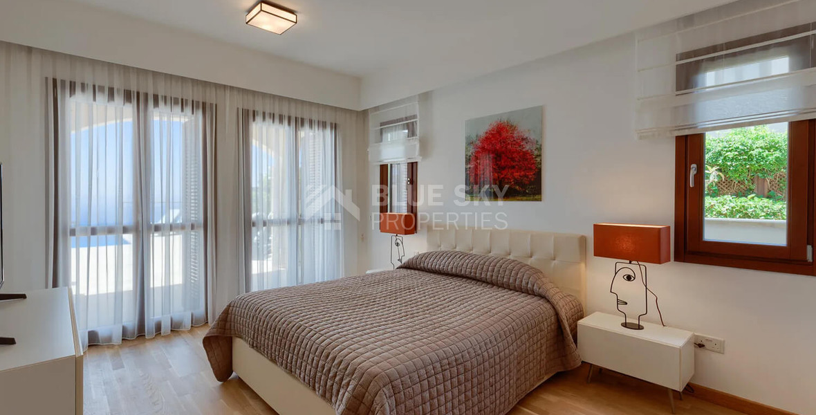 Luxury  four Bedroom Villa with Panoramic Mediterranean Views at Aphrodite Hills for sale
