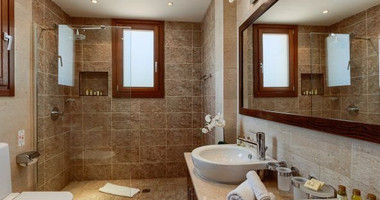 Four Bed splendid house In Aphrodite Hills , Paphos Cyprus