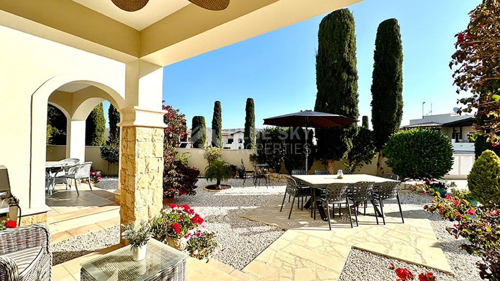 For sale, two bedroom luxury apartment in Aphrodite Hills, Paphos , Cyprus