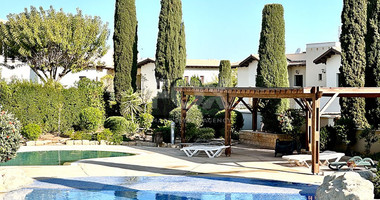 For sale, two bedroom luxury apartment in Aphrodite Hills, Paphos , Cyprus