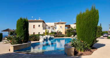 For sale, two bedroom luxury apartment in Aphrodite Hills, Paphos , Cyprus