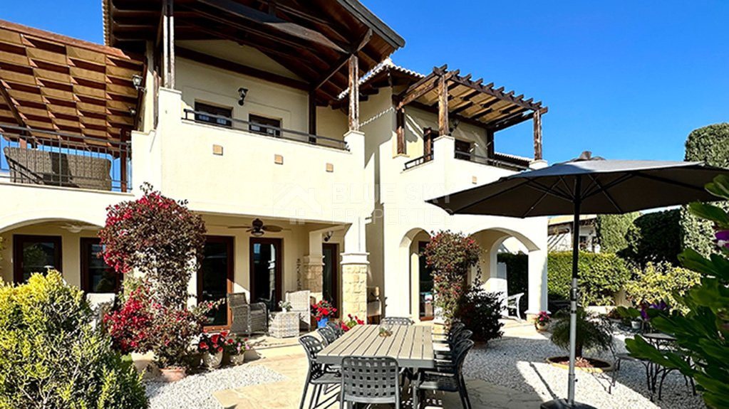 For sale, two bedroom luxury apartment in Aphrodite Hills, Paphos , Cyprus