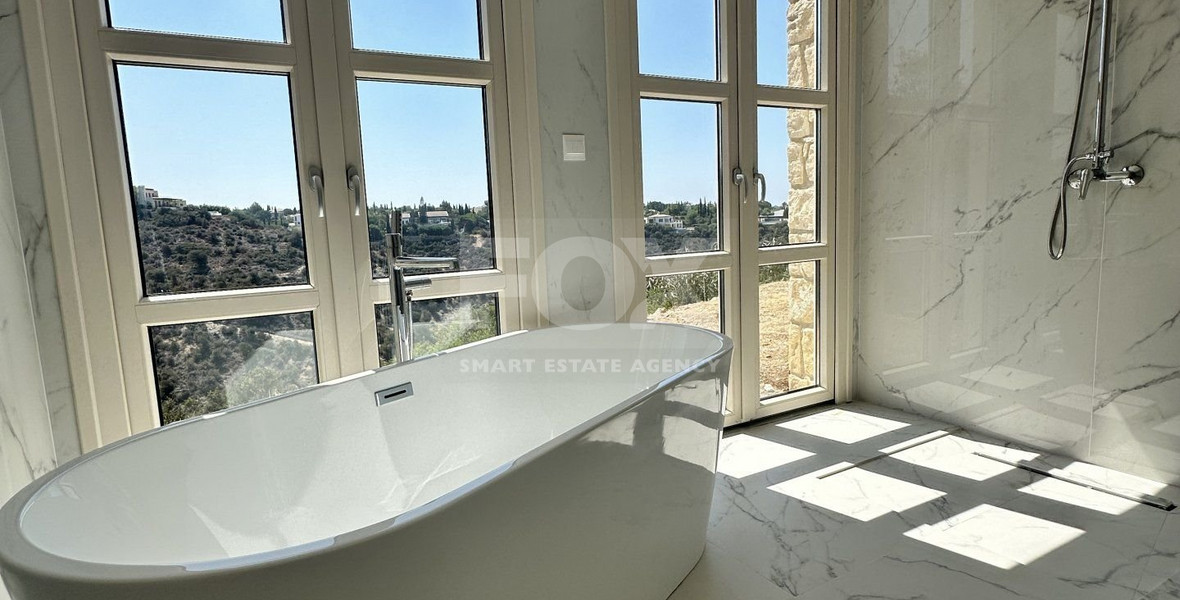 Three bedroom apartment for sale, in Aphrodite Hills,  in Paphos,