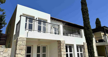 Three bedroom apartment for sale, in Aphrodite Hills,  in Paphos,