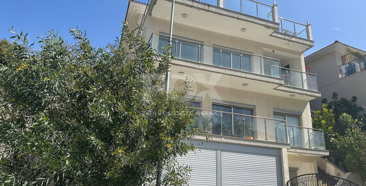 Detached 4 bedroom house in the quiet residential location of Agios Tychonas.