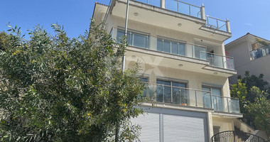 Detached 4 bedroom house in the quiet residential location of Agios Tychonas.