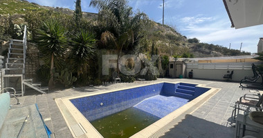 Detached 4 bedroom house in the quiet residential location of Agios Tychonas.