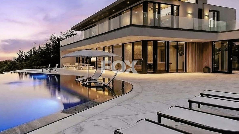 Εμπορικά ακίνητα 661 μ² προς πώληση στην τοποθεσία Aphrodite hills, Paphos, Cyprus