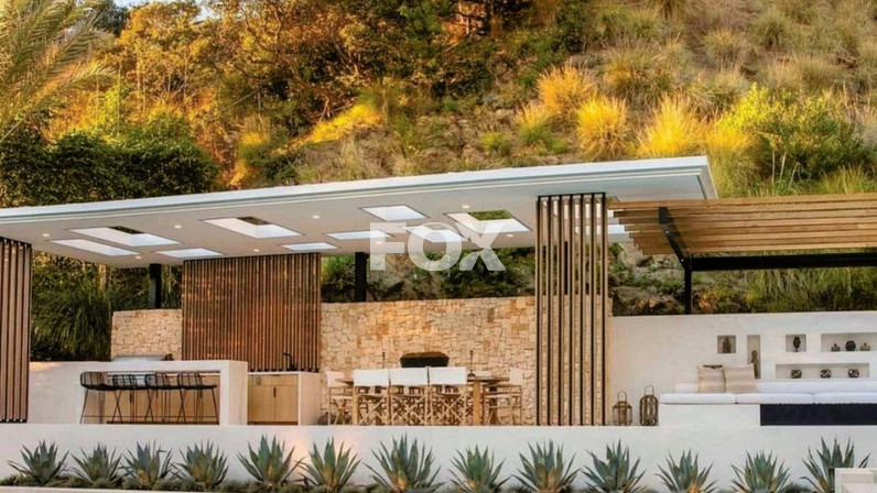 Εμπορικά ακίνητα 661 μ² προς πώληση στην τοποθεσία Aphrodite hills, Paphos, Cyprus