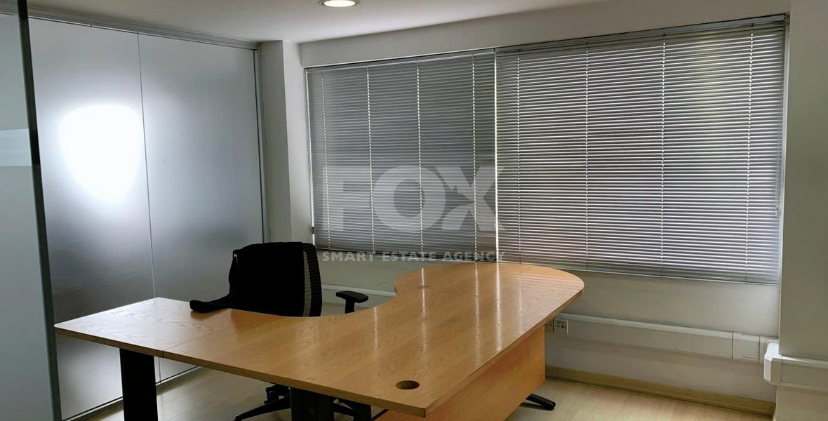 Office for rent in Makarios Avenue, Limassol