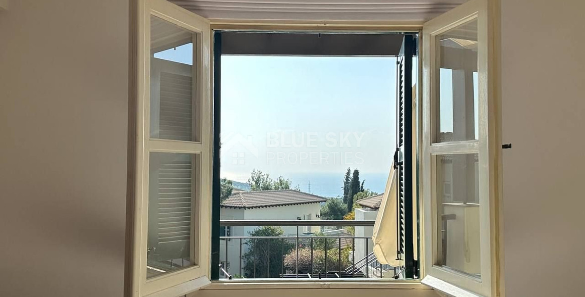 LUXURY ONE BEDROOM APARTMENT IN APHRODITE HILLS , PAPHOS