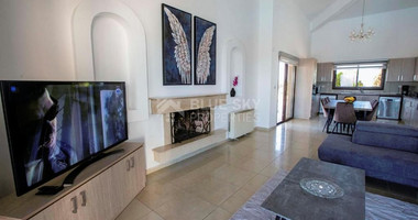 Luxury Oasis : Your Dream Villa in Paphos!