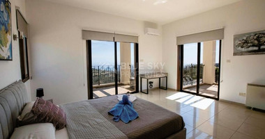 Luxury Oasis : Your Dream Villa in Paphos!