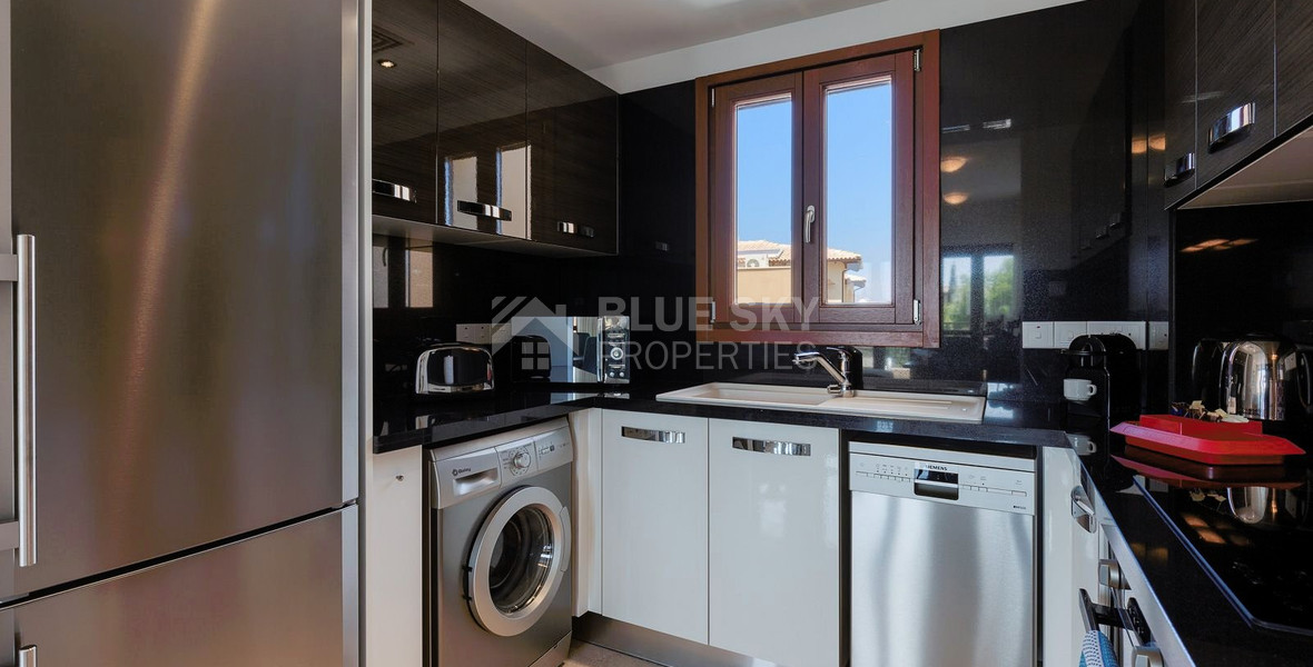 Luxury two bedroom apartment in Aphrodite Hills , Koukla , Paphos