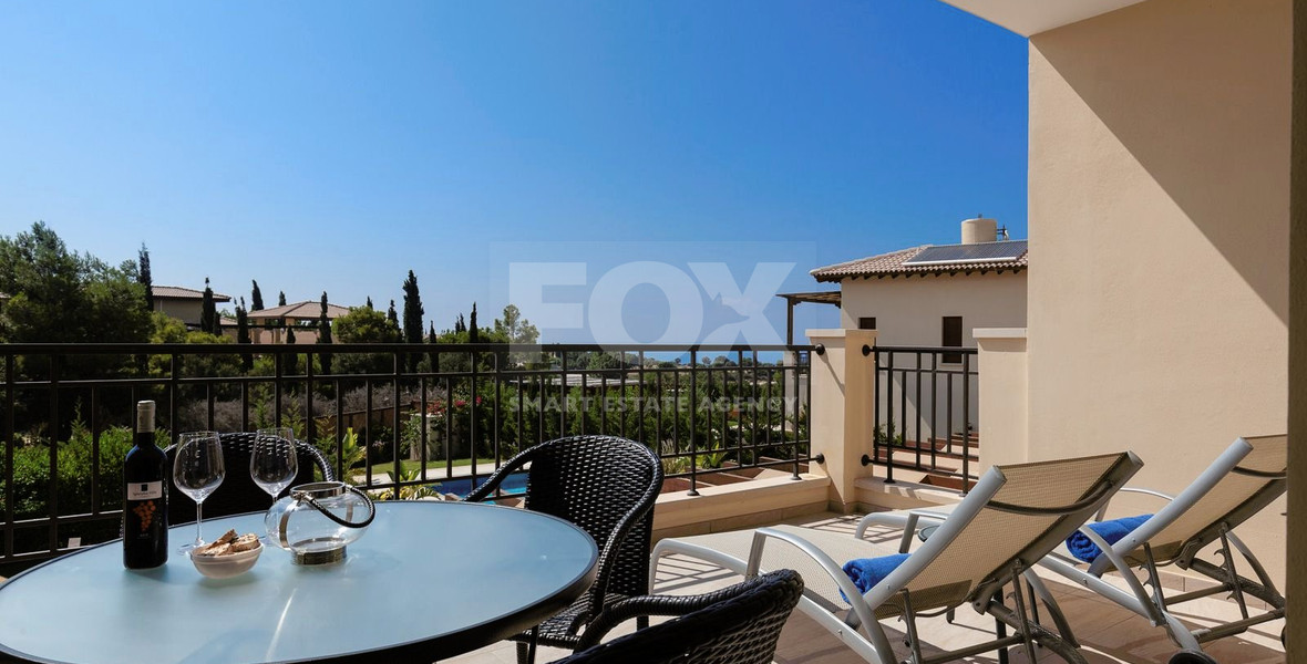Luxury two bedroom apartment in Aphrodite Hills , Koukla , Paphos