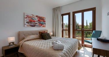 Luxury two bedroom apartment in Aphrodite Hills , Koukla , Paphos