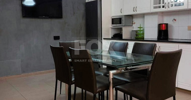 Three Bedroom Lower House For Rent in Kato Polemidia, Limassol