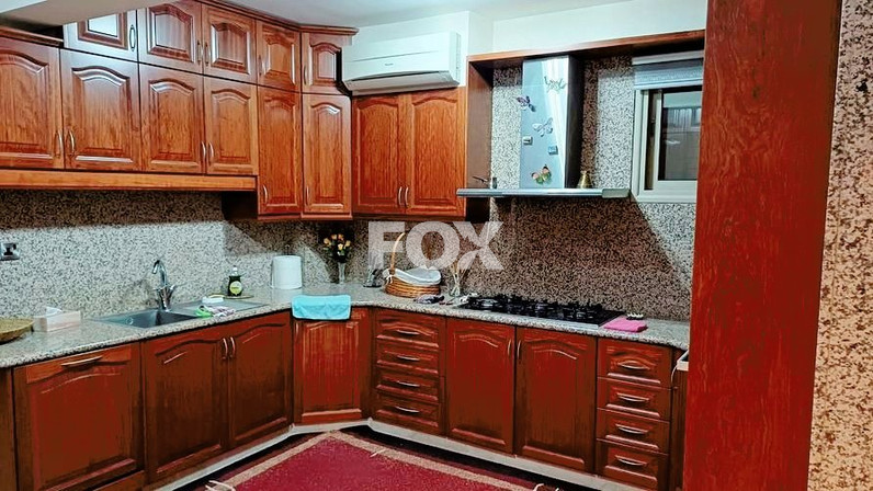 Commercial properties 400 m² for rent in Sea Caves, Paphos, Cyprus