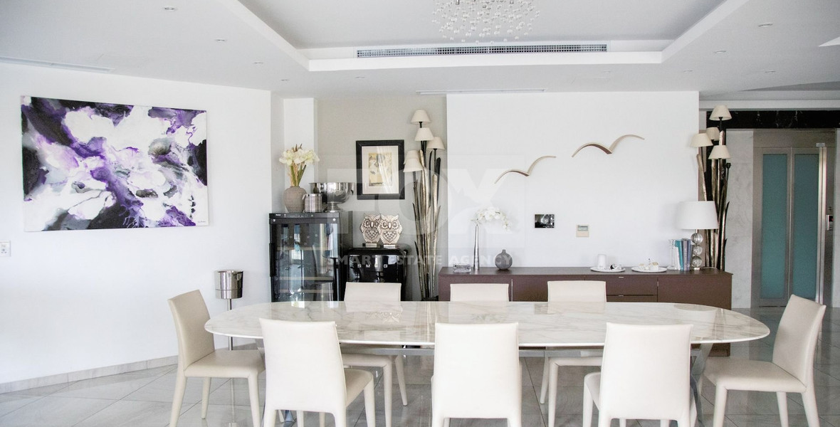 Luxury 5 bedroom villa for sale in Agios Tychon, Limassol