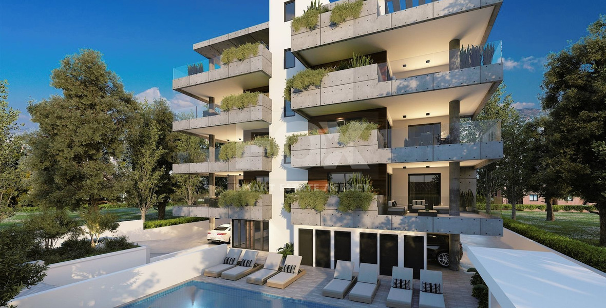 Two bedroom elegant apartment in Chloraka