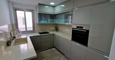 Three bedroom fully renovated apartment in Tombs of The Kings area