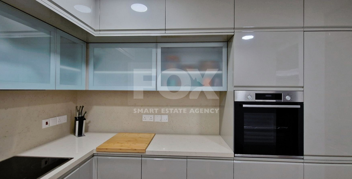 Three bedroom fully renovated apartment in Tombs of The Kings area