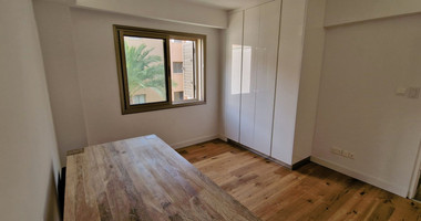Three bedroom fully renovated apartment in Tombs of The Kings area