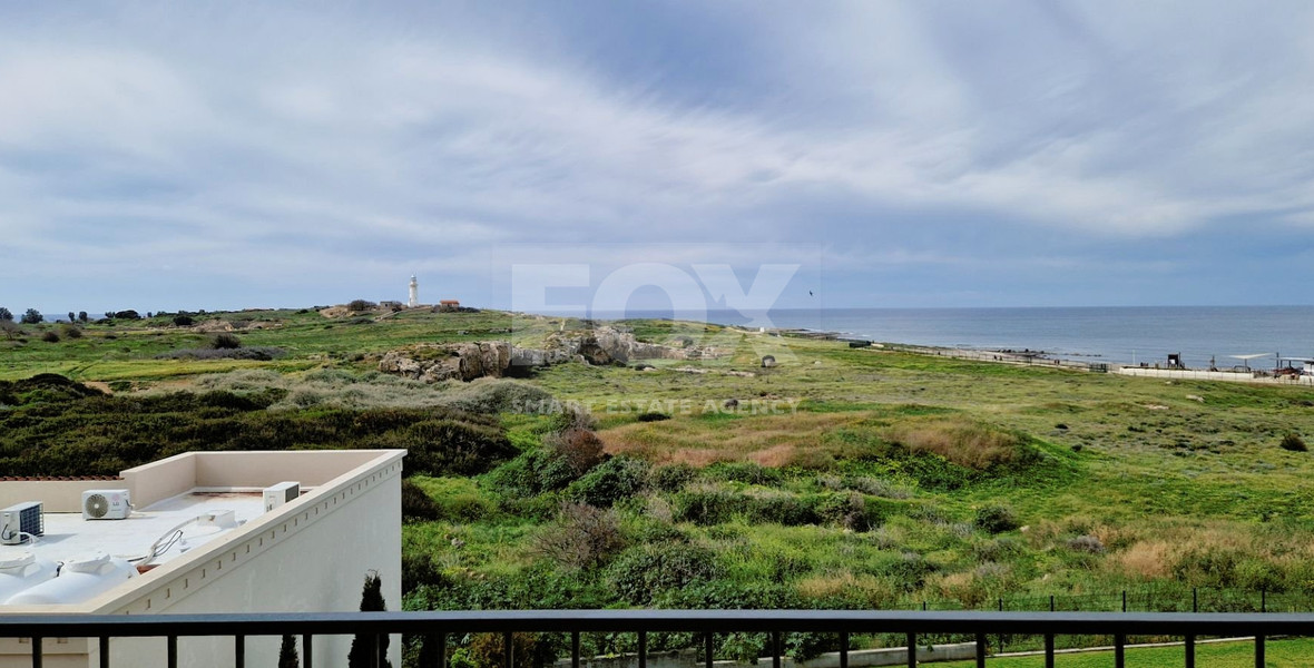 Three bedroom fully renovated apartment in Tombs of The Kings area