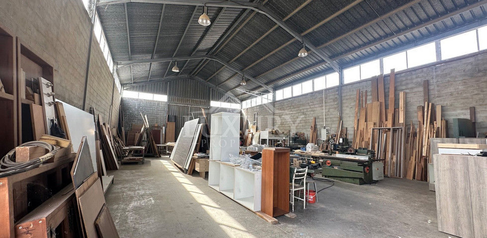 Warehouse 500sqm with easy access location