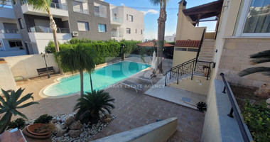 Luxury-Spacious Seven Bedroom Corner Detached Villa With Pool