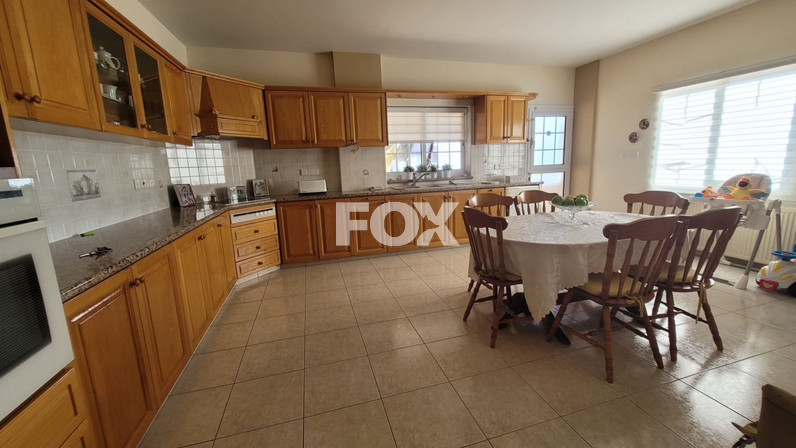 6+ bedroom detached house for sale 470 m² in Laiki Leykothea, Limassol, Cyprus