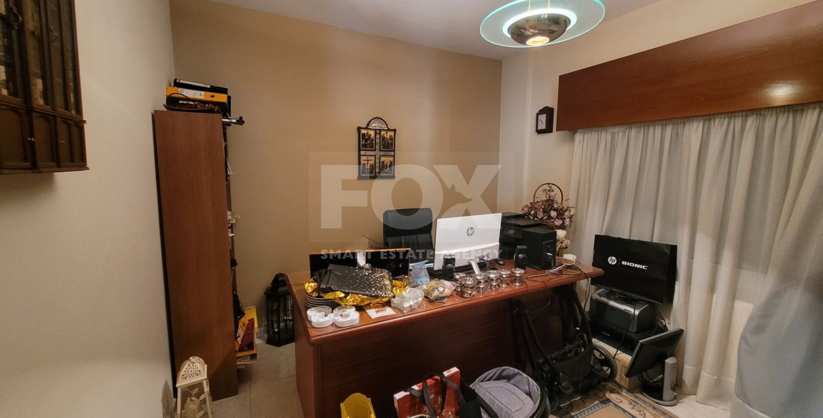 Luxury-Spacious Seven Bedroom Corner Detached Villa With Pool