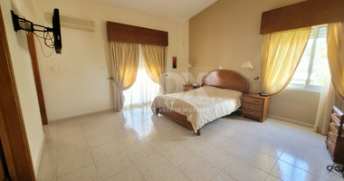 Luxury-Spacious Seven Bedroom Corner Detached Villa With Pool