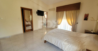 Luxury-Spacious Seven Bedroom Corner Detached Villa With Pool