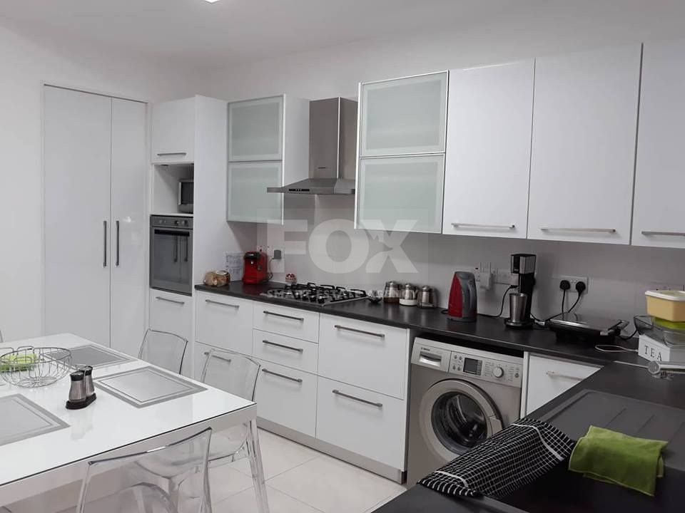 Luxury-Spacious Seven Bedroom Corner Detached Villa With Pool