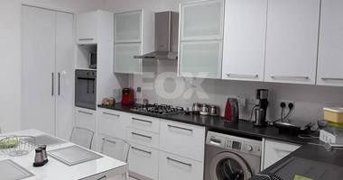 Luxury-Spacious Seven Bedroom Corner Detached Villa With Pool