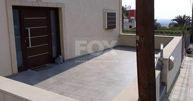 Luxury-Spacious Seven Bedroom Corner Detached Villa With Pool