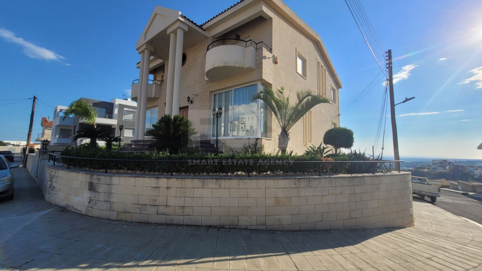 Luxury-Spacious Seven Bedroom Corner Detached Villa With Pool