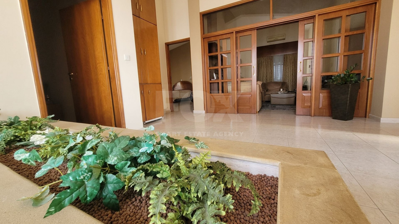 Luxury-Spacious Seven Bedroom Corner Detached Villa With Pool