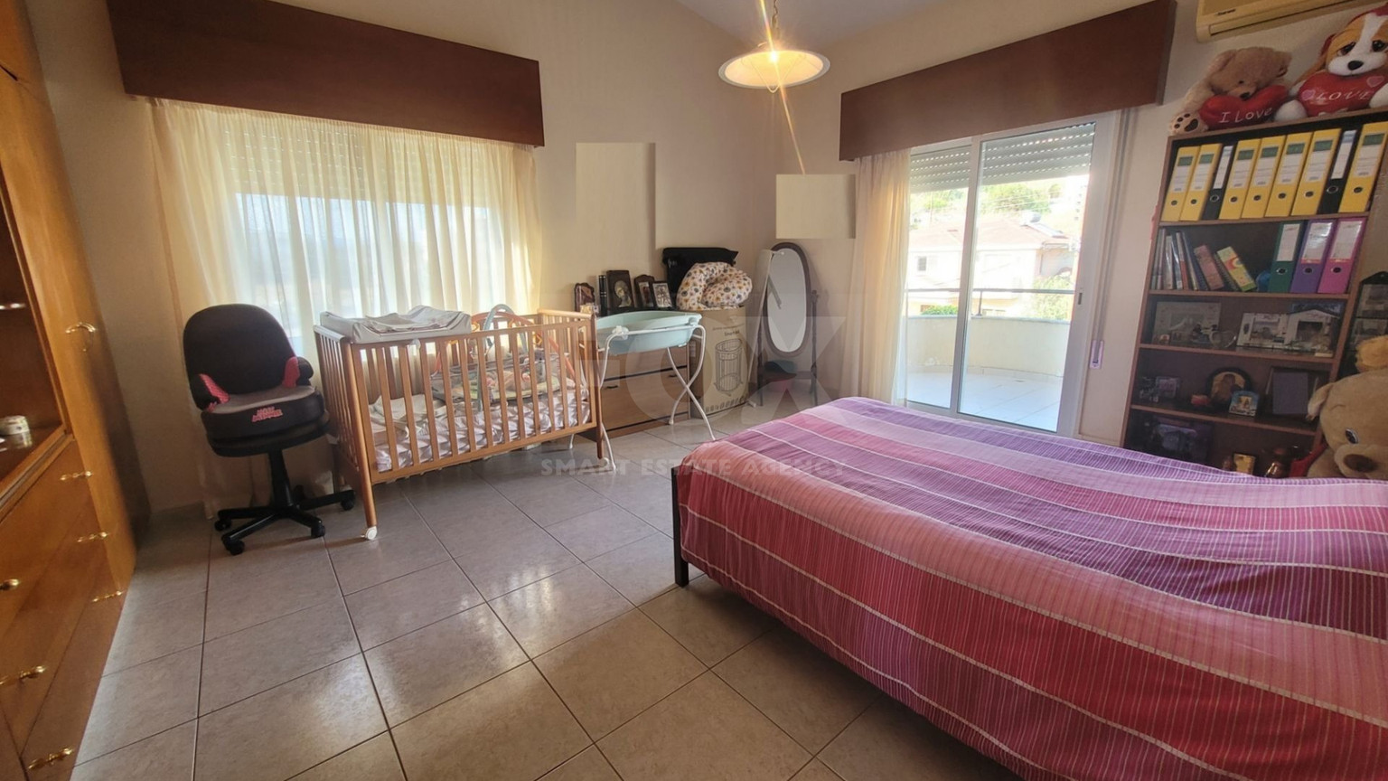 Luxury-Spacious Seven Bedroom Corner Detached Villa With Pool